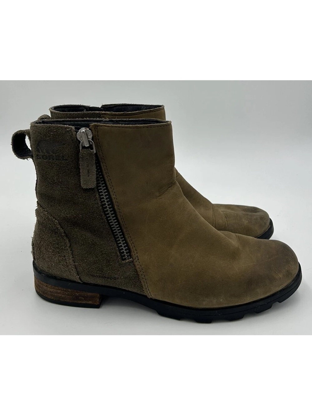 SOREL Women's Emelie Zip Bootie Tabacco Brown Waterproof NL3312-245 Size 7 US